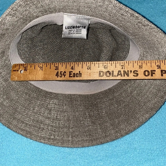 LIZ CLAIBORNE chenille soft bucket hat gray metal logo vintage NEW size osfa main image 10